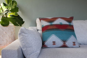Pillow Cover | THE TRAVELLER - Bohemian- Throw Pillow - Home Decor - Aztec - Navajo - Southwest - Geometric
