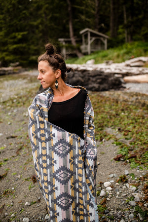 Tofino Beach Blanket | Boho Aztec Southwest Throw