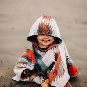 Mini Poncho | THE TRAVELLER | Southwestern Toddler Poncho | Cozy Handmade | Hooded Cape