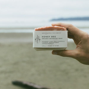 HONEY BEE | Botanical Soap