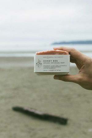 HONEY BEE | Botanical Soap