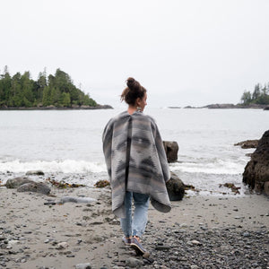 Reversible Shawl | FLOW