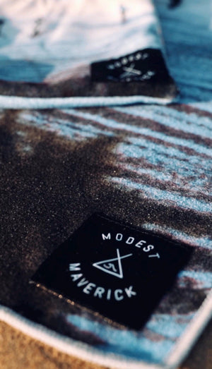 Tofino Beach Towel – Recycled, Quick Drying Travel Yoga Towel